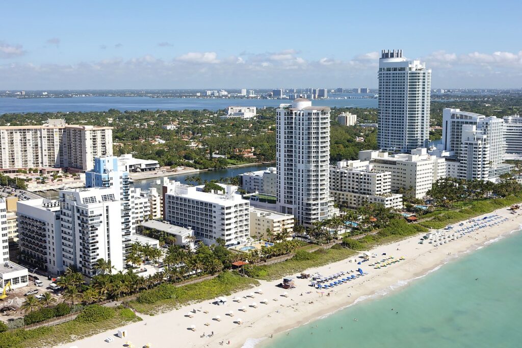 Miami Beach Shooting: Suspect Arrested After Firing 17 Shots at Two Men