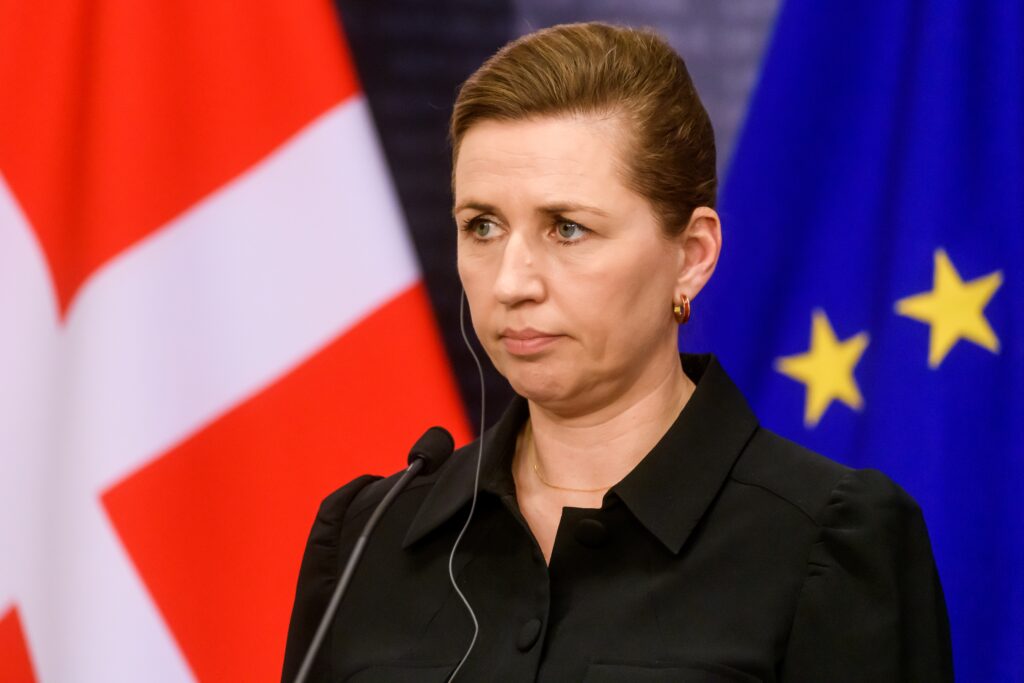 Danish PM Accuses US of Pressuring Greenland