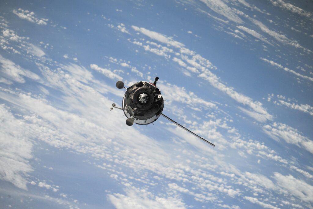 SpaceX Sends More Starlink Satellites Into Orbit