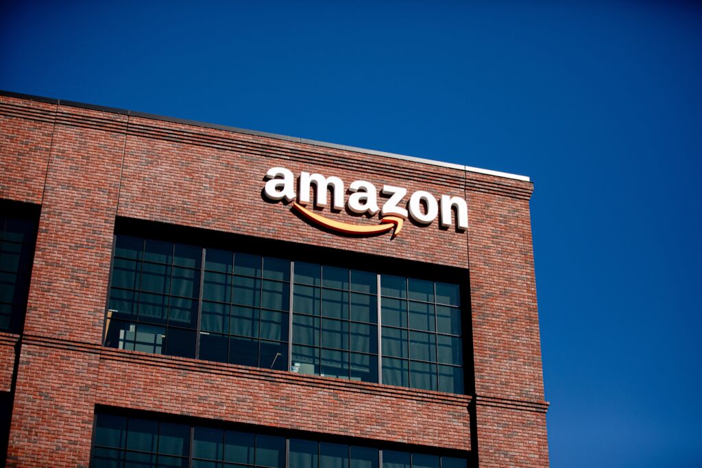 White House Slams Amazon Over Transparency on Tariff Impact