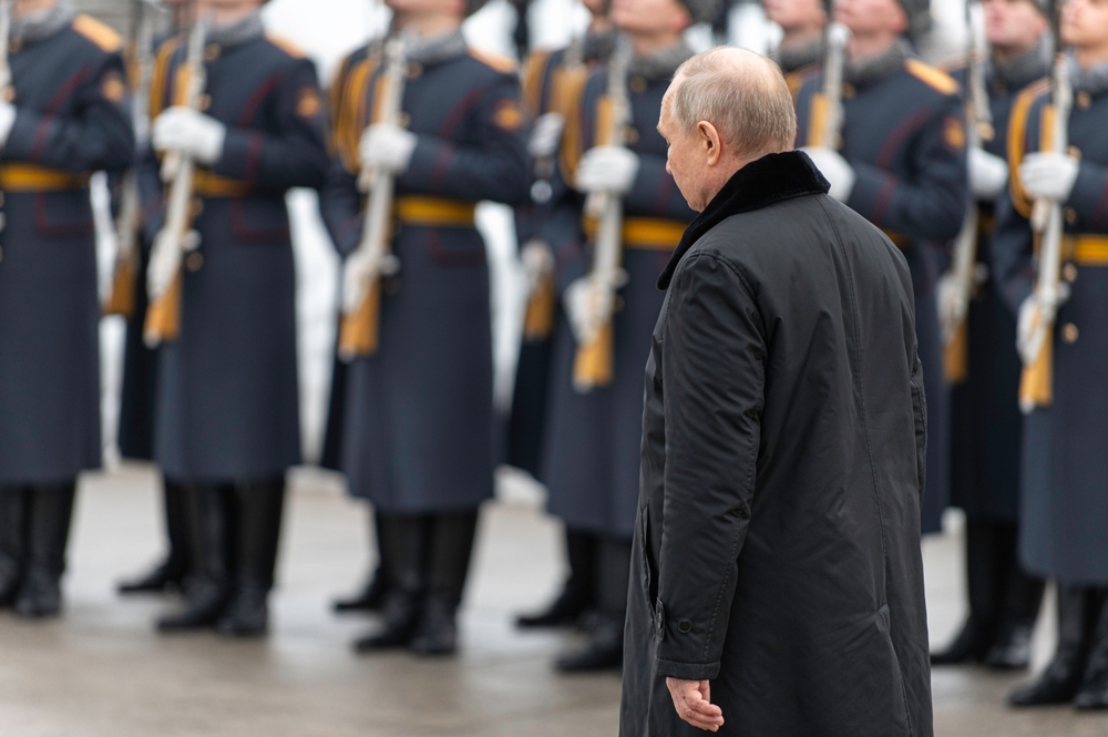 How the Kremlin Silenced Russia’s Rich and Turned Their Fortunes Into Weapons of War